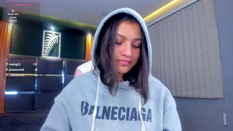 Snapshot of lily_fox1 chatting on 20, 2, 2025 Lily online show from 20, 2, 2025