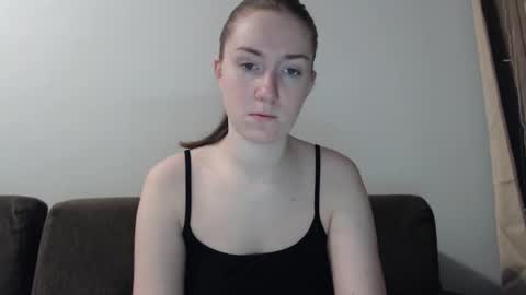 lily_love_x online show from 20, 12, 2024