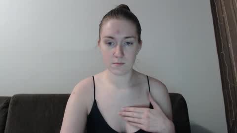 lily_love_x online show from 12, 1, 2025