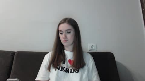 lily_love_x online show from 1, 2, 2025