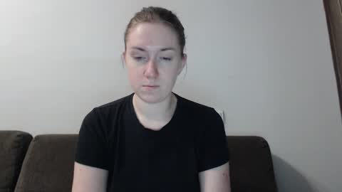 lily_love_x online show from 3, 2, 2025