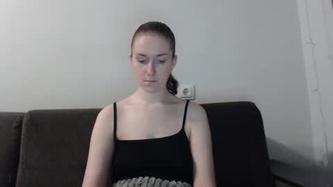 lily_love_x online show from 11, 11, 2025