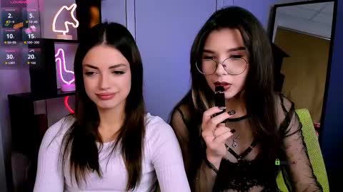 Lily online show from 22, 10, 2025