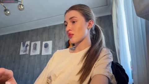 Sophie online show from 8, 10, 2025