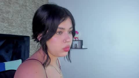 LilyWoodz online show from 17, 11, 2025