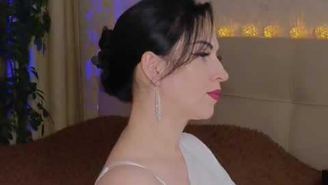 Lily online show from 15, 9, 2025