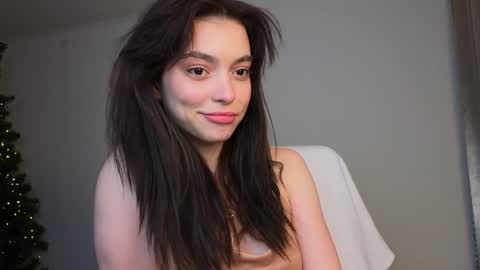 Snapshot of lilyewing_ chatting on 16, 1, 2025 Lily online show from 16, 1, 2025