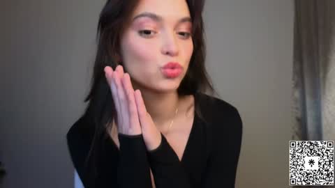 Snapshot of lilyewing_ chatting on 20, 1, 2025 Lily online show from 20, 1, 2025