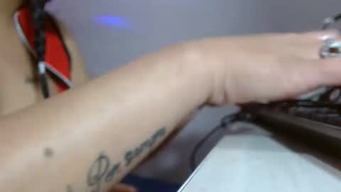 lilyjamesx online show from 4, 1, 2025