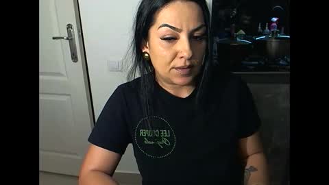 lilynaughty online show from 20, 2, 2026