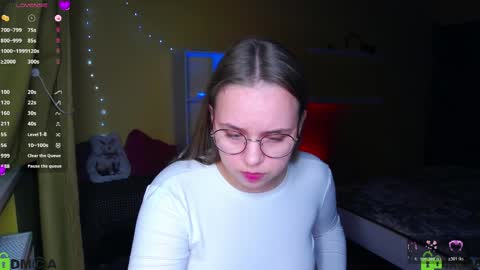 Snapshot of lilysweet13 chatting on 6, 3, 2026 Lily online show from 6, 3, 2026