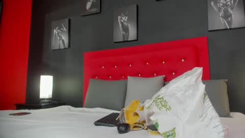 Snapshot of lilyth_adam chatting on 25, 9, 2025 Lilythadam online show from 25, 9, 2025