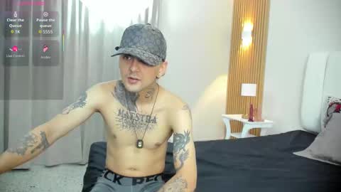 Snapshot of lilyth_adam chatting on 14, 11, 2025 Lilythadam online show from 14, 11, 2025