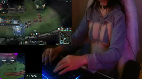 Snapshot of lilythrone chatting on 17, 2, 2026 Lily Rone online show from 17, 2, 2026