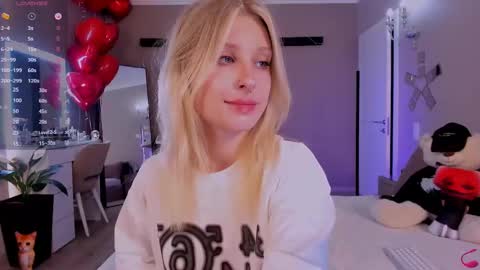 Lily online show from 20, 2, 2025
