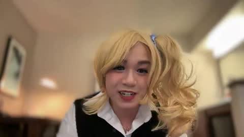 lilyxoxoxo online show from 13, 1, 2025