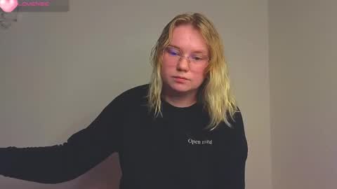 lime cat online show from 17, 11, 2025