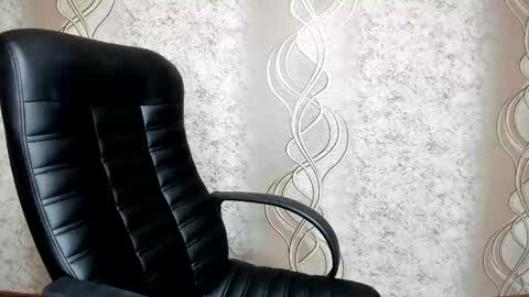    online show from 18, 3, 2026