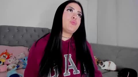 Lina online show from 23, 2, 2026