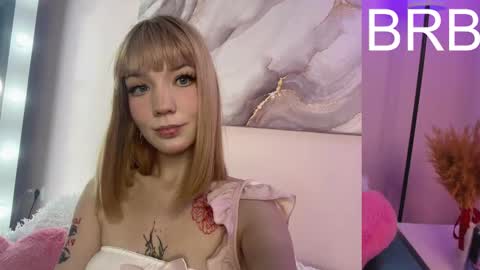 Lina blueeyed    GMT3 1100-1700 Mon Wed Thu Sat Sun online show from 29, 1, 2025