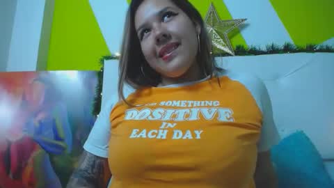 Lina Browm online show from 19, 12, 2024