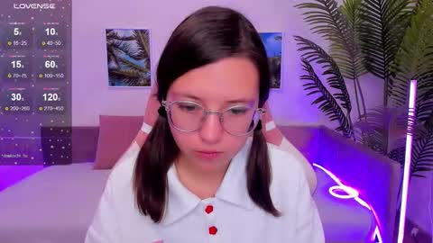 Lina online show from 6, 10, 2025