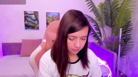 Snapshot of lina_brownie chatting on 9, 10, 2025 Lina online show from 9, 10, 2025