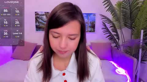 Snapshot of lina_brownie chatting on 11, 10, 2025 Lina online show from 11, 10, 2025