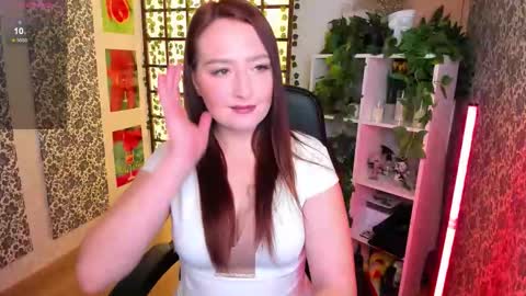 Lina online show from 5, 10, 2025