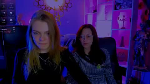 lina_fox12 online show from 13, 10, 2025