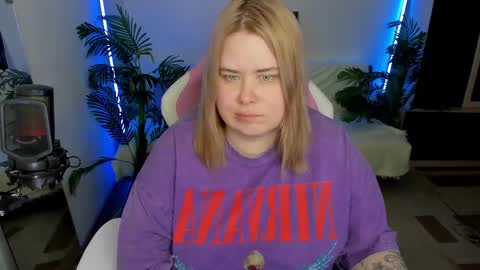 lina_linx online show from 16, 2, 2025