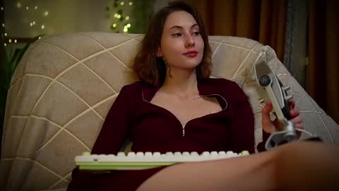 Snapshot of lina_n_kitty chatting on 1, 3, 2025 Lina - online show from 1, 3, 2025