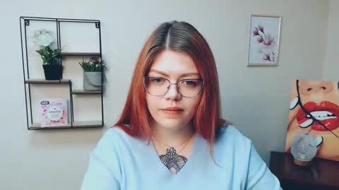 lina_ri online show from 2, 11, 2025