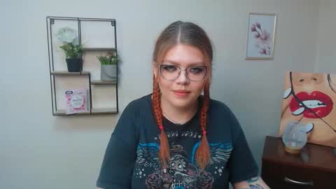 lina_ri online show from 10, 11, 2025