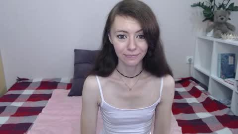 Lina Rouge online show from 17, 9, 2025