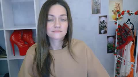 Lina online show from 10, 1, 2026