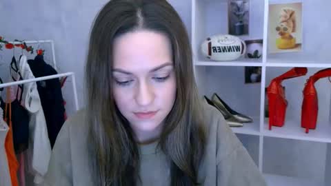 Lina online show from 2, 2, 2026