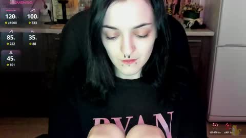 Snapshot of lina_tyaan chatting on 14, 2, 2025 Lina 3 1715622743 online show from 14, 2, 2025