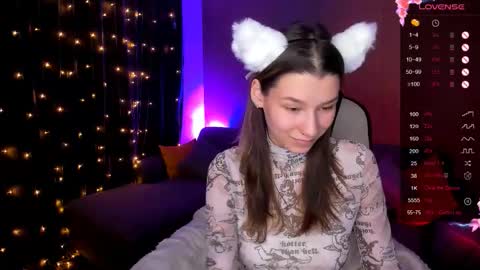 Lina online show from 12, 11, 2025