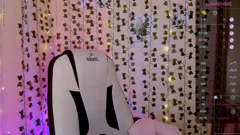 Lina online show from 1, 2, 2026