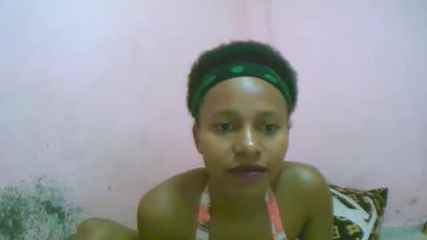 linah1123 online show from 12, 1, 2026