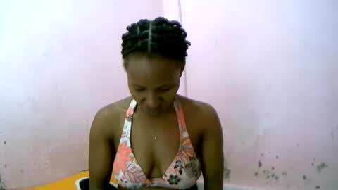 Snapshot of linah1123 chatting on 16, 3, 2026 linah1123 online show from 16, 3, 2026