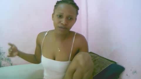 Snapshot of linah1123 chatting on 29, 3, 2026 linah1123 online show from 29, 3, 2026