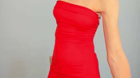 LinaLivee online show from 16, 12, 2024