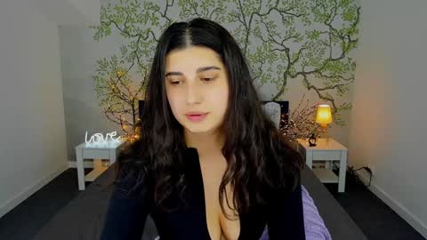 Linda online show from 12, 1, 2025