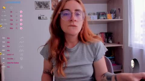 Giggles  online show from 23, 2, 2025