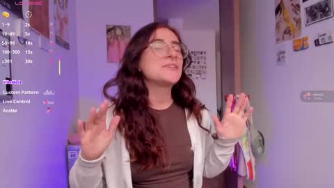 Snapshot of linda_giggle chatting on 16, 2, 2026 Giggles online show from 16, 2, 2026