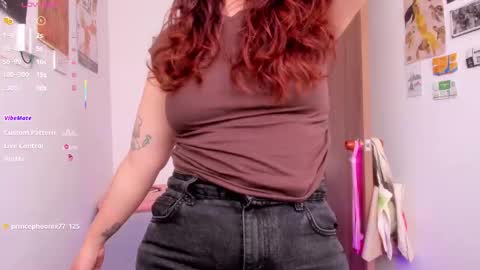 Snapshot of linda_giggle chatting on 20, 3, 2026 Giggles online show from 20, 3, 2026