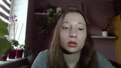 LindaAmore online show from 15, 9, 2025