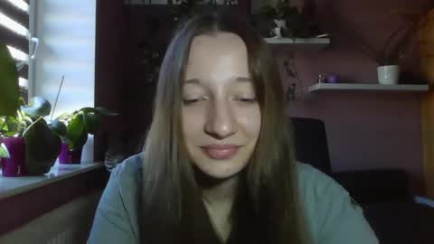 LindaAmore online show from 24, 9, 2025
